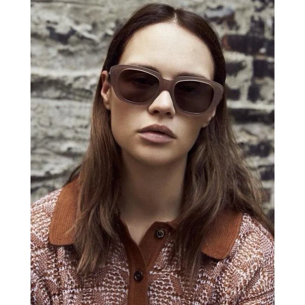 A DÉTACHER & Carla Colour  GLORIA Sunglasses $270
